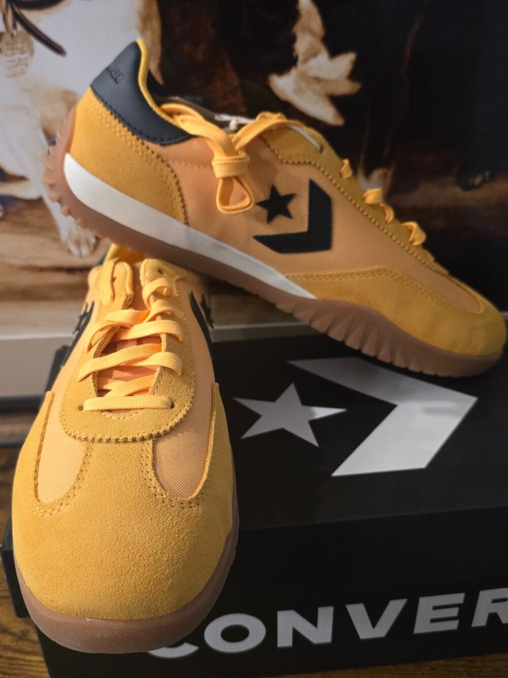 Converse Run Star Trainer Low Shoes Gold / Black BRUCE LEE A16659C Mens Sz 10